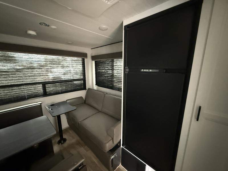 2022 Keystone Hideout RDWE 20RDWE Travel.. - Image 11